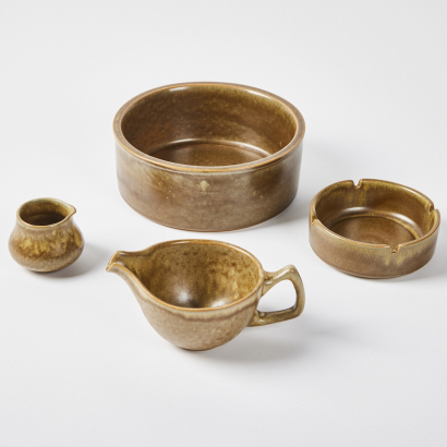 A Selection Of Four Temuka Ceramic Items