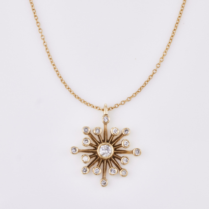 Tory & Co, 9ct Yellow Gold, .57ct Diamond Snowflake Pendant on Chain