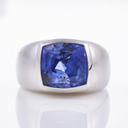 Platinum, Modern, 8.60ct Cushion Cut Sapphire Ring