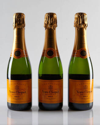 (3) NV Veuve Clicquot Ponsardin 375ml