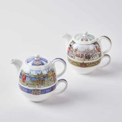 A Pair of London Teapots and Teacups