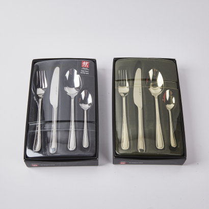 A Two Person Z Willing Cutlery Set