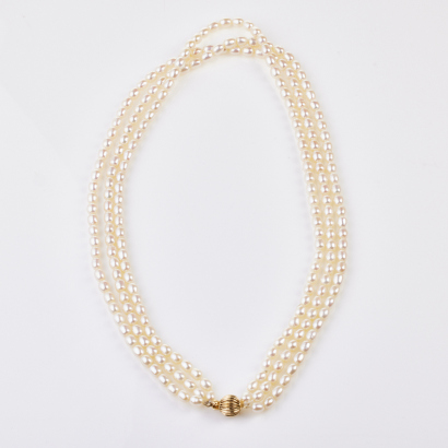 Triple Strand, 45cm Pearl Necklace with 14ct Yellow Gold Clasp - Near new