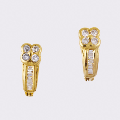 14ct Yellow Gold, Lever Back .30ct Diamond Earrings
