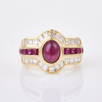 18ct Yellow Gold, Modern. 2.18ct Ruby / .89ct Diamond Ring