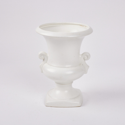 A Crown Lynn Titian Vase