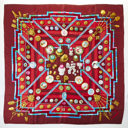 Herm&egrave;s 100% Silk Petit Main Scarf
