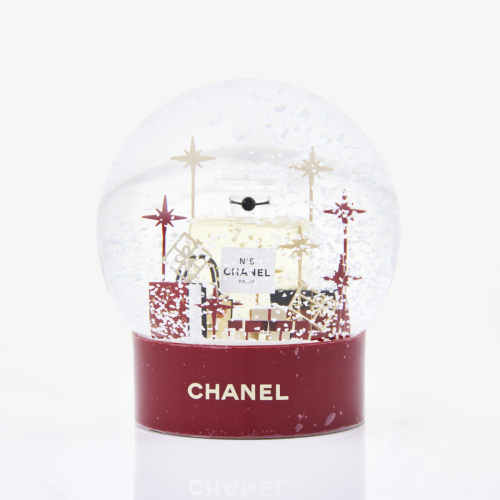 Chanel &lsquo;No 5&rsquo; Snow Dome &ndash; VIP 2022