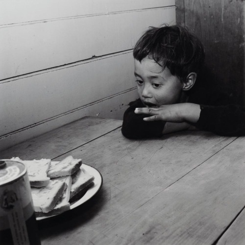 ANS WESTRA Ruatoria (Jimmy Looking at Bread)