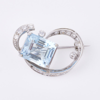 14ct White Gold, Vintage, 4.75ct Aquamarine /.42ct Diamond Brooch