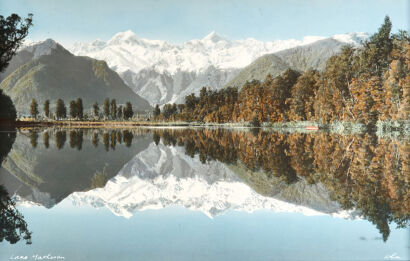 WHITES AVIATION Lake Matheson