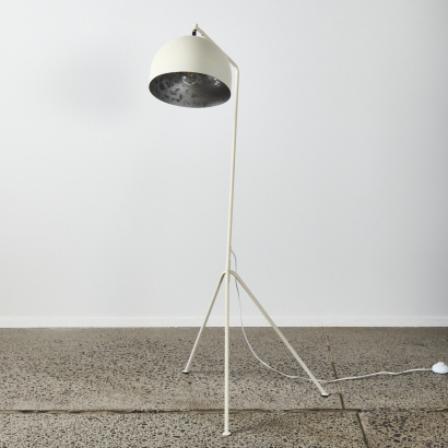 A White MCM Minimal Floor Lamp