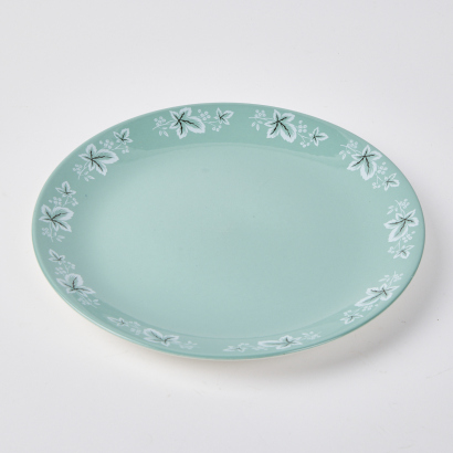 A Crown Lynn Silver Maple Dinner Plate