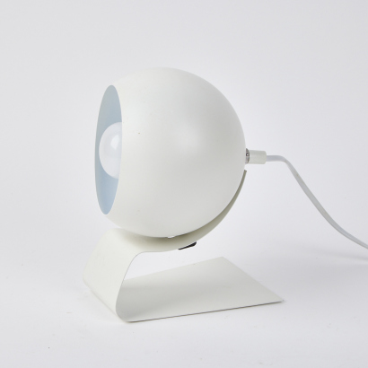 A Ball Bedside Lamp