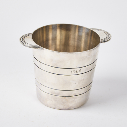 A Vintage Silver Plated Walker & Hall Ice Bucket