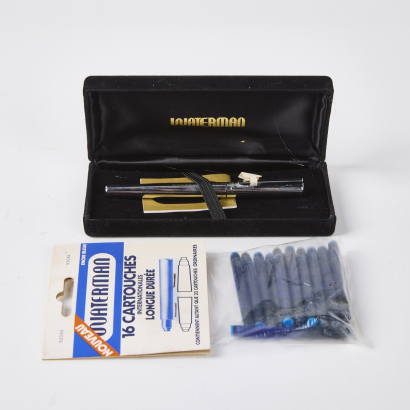 A 1970s Waterman Fountain Pen with Cartridges