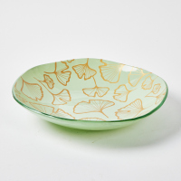 A Ginko Leaf Patterned Serving Bowl