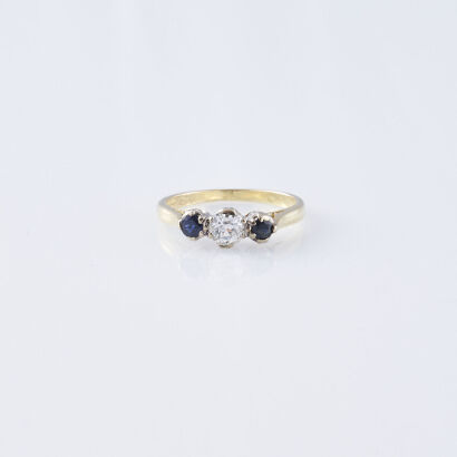 18ct Sapphire and Diamond Ring