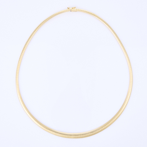 14ct Yellow Gold, Flat, Graduated Omega Choker