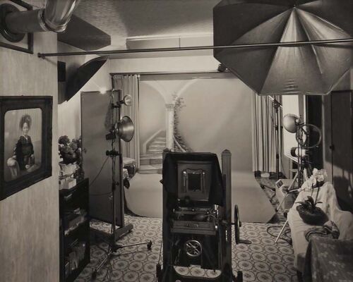 LAURENCE ABERHART untitled (Photographer's Studio, Macau)