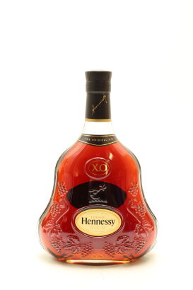 (1) Hennessy XO, Cognac, 40% ABV