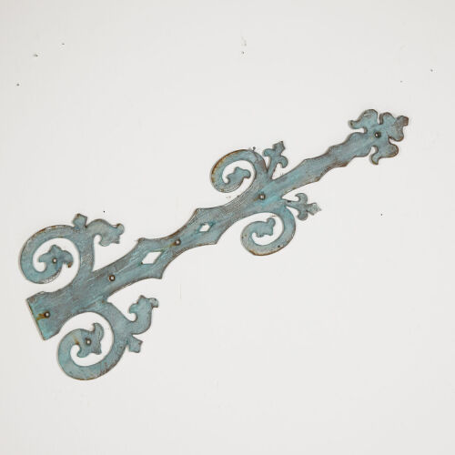 Six Stell French Style Wall Embellishments
