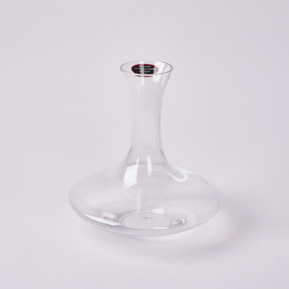 A Riedel Ultra Decanter