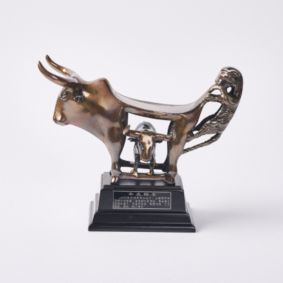 A Chinese Decorative Metal Bull Figure