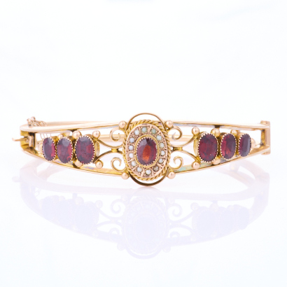 9ct Rose Gold, Victorian, 4.0ct Garnet / Seed Pearl Hollow Hinged Bracelet