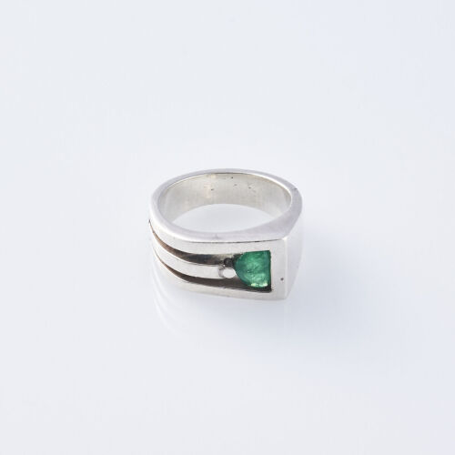 Silver Emerald Ring