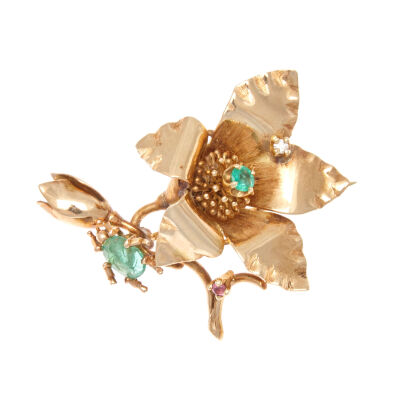 15ct Emerald Brooch