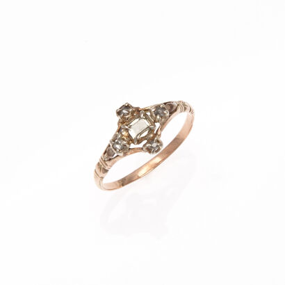 9ct Vintage Diamond Ring