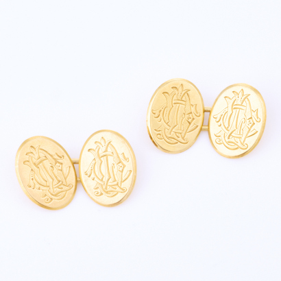 18ct Yellow Gold, Oval Cuff Links