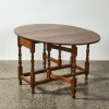 An18th Century Georgian Extendable Table - 2