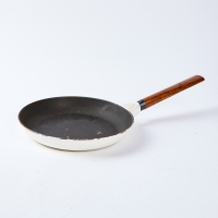 A White Cast Iron Nine Inch Waterford Colorfast Frypan