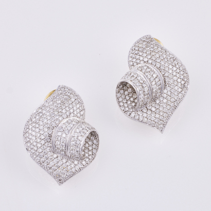 14ct / 18ct White Gold, 5.15ct Pave set Diamond Earrings