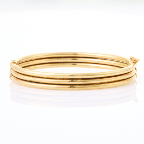 9ct Yellow Gold, Hollow Oval Shape Snap Bangle