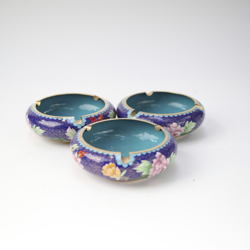 Three Chinese cloisonn large ashtrays