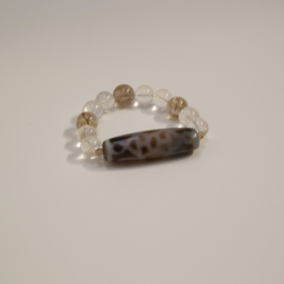 A Chinese celestial bead+A natural crystal beads necklace