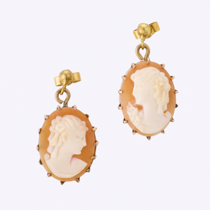9ct Yellow Gold, Vintage, Cameo Drop Earrings
