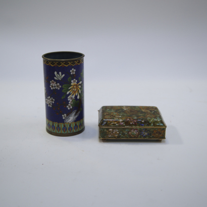 A Chines early 20th century cloisonn vase +A covered box