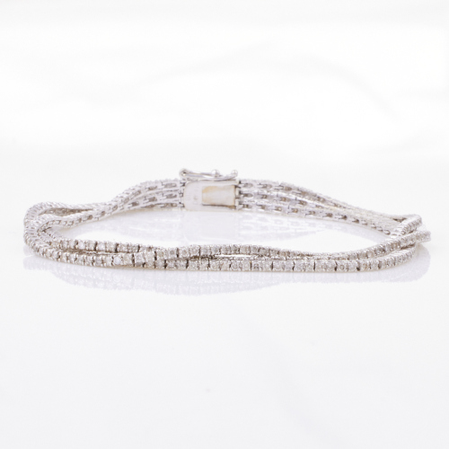 18ct White Gold, Modern, Triple Strand 3.00ct Diamond Bracelet