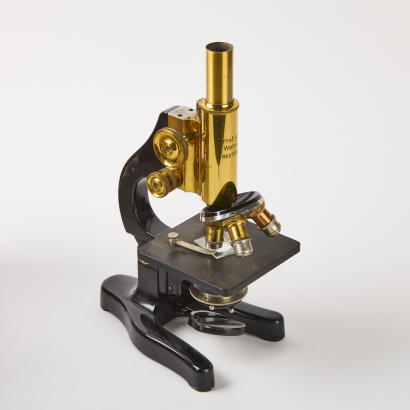 Leica Microscope