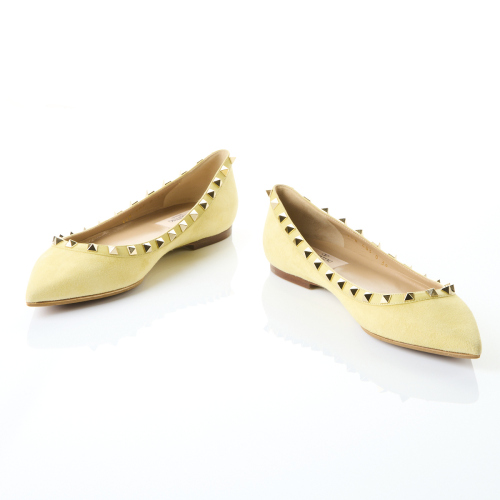 Valentino Garavani Rockstud Yellow Leather Flat Shoes, Size 39, - Near new