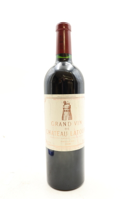 (1) 1999 Chateau Latour, Pauillac [JR18]