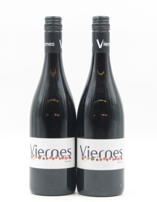 *(2) 2013 Godelia Viernes Mencia, Spain