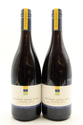 (2) 2004 Neudorf Moutere Pinot Noir, Nelson