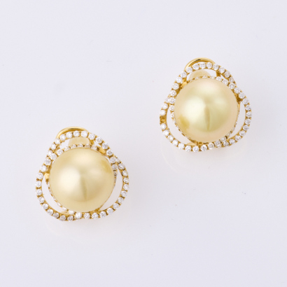 18ct Yellow Gold, Golden colour Pearl / 1.00ct Diamond Earrings