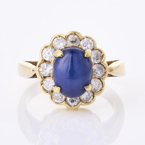 14ct Yellow Gold, 2.40ct Synthetic Star Sapphire /Synthetic Spinel Ring