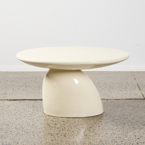 A Parabel Coffee Table by Eero Aarnio